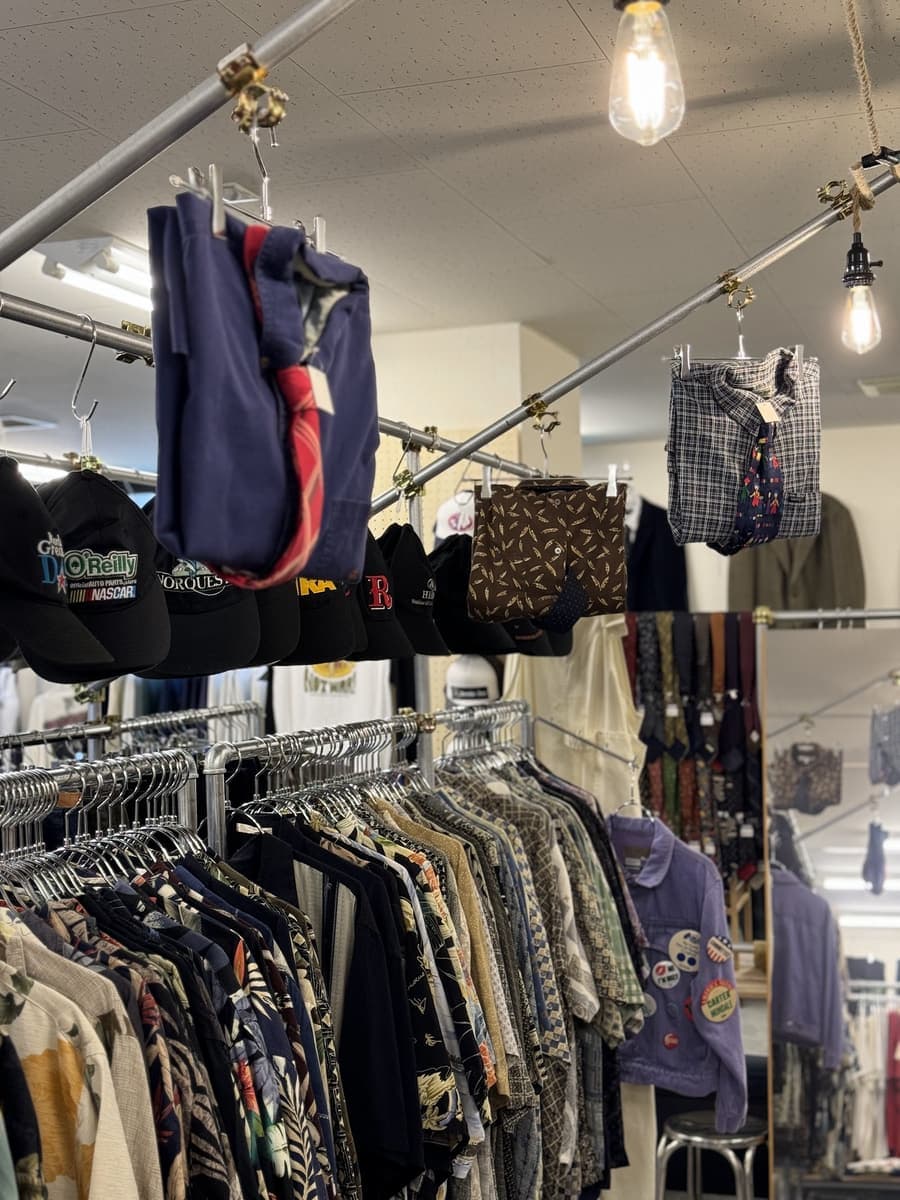 表示イメージ用の仮写真(ほかの店の店内)